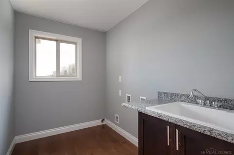 47773 Hidden Mdw, Macomb Twp, MI 48044 photo 18