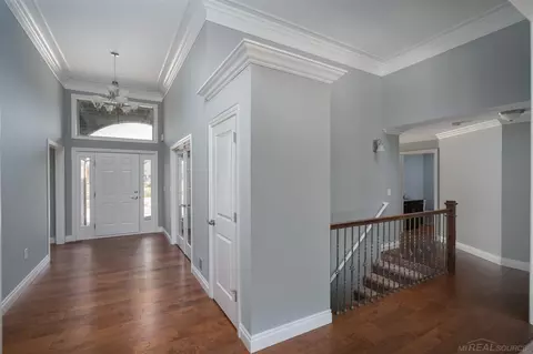 47773 Hidden Mdw, Macomb Twp, MI 48044 photo 4