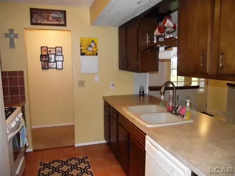 2267 Gady, Adrian, MI 49286 photo 5