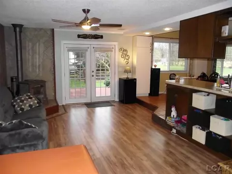 2267 Gady, Adrian, MI 49286 photo 3