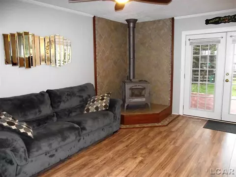 2267 Gady, Adrian, MI 49286 photo 2