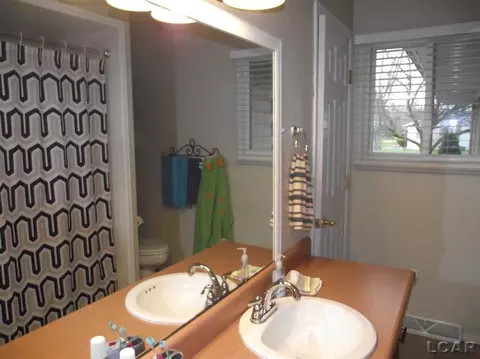 2267 Gady, Adrian, MI 49286 photo 12