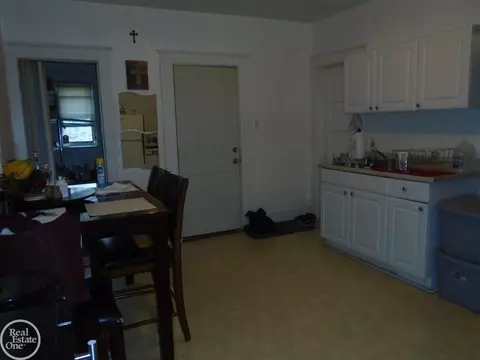 3324 Edwin, Hamtramck, MI 48212 photo 11