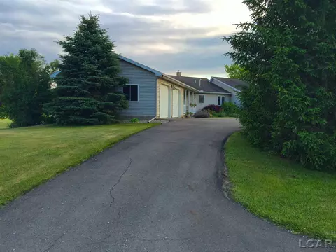 14325 Ames, Hudson, MI 49247 photo 2