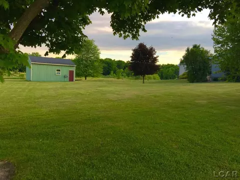 14325 Ames, Hudson, MI 49247 photo 7