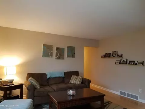 28738 Sutherland, Warren, MI 48088 photo 7
