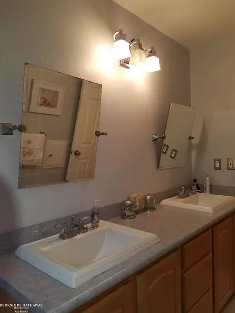 28738 Sutherland, Warren, MI 48088 photo 14