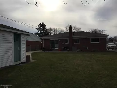 28738 Sutherland, Warren, MI 48088 photo 39