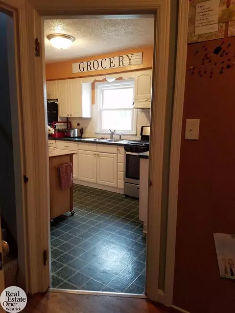1017 Adams, Saint Clair, MI 48079 photo 7