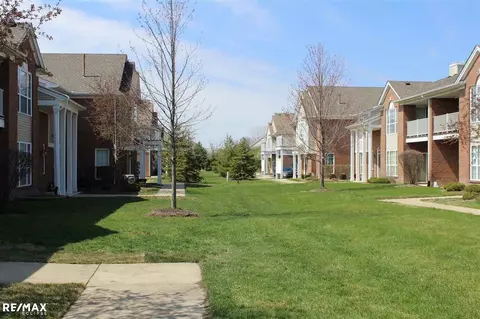 16453 Chatham, Macomb, MI 48044 photo 21