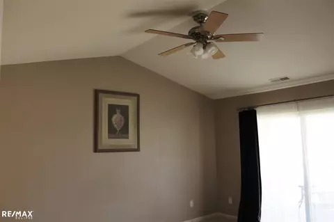 16453 Chatham, Macomb, MI 48044 photo 6