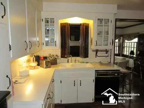 7575 Merrick, Taylor, MI 48180 photo 5