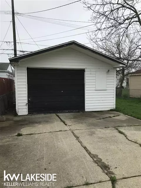 6860 Continental, Warren, MI 48091 photo 16