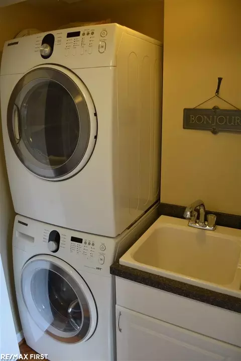 2130 Lee, Algonac, MI 48001 photo 23