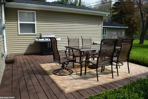 2130 Lee, Algonac, MI 48001 photo 25
