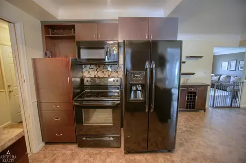 26762 Eureka, Warren, MI 48091 photo 9