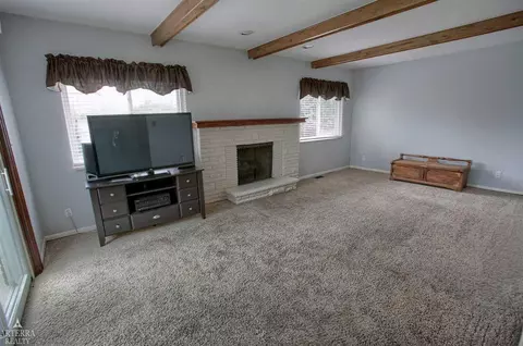 26762 Eureka, Warren, MI 48091 photo 11