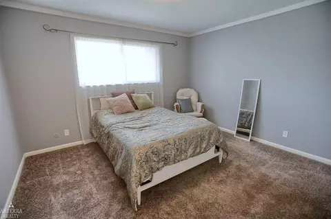 26762 Eureka, Warren, MI 48091 photo 15