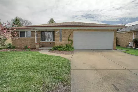 26762 Eureka, Warren, MI 48091 photo 1