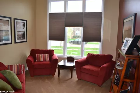 16321 Vandelay, Macomb, MI 48044 photo 9