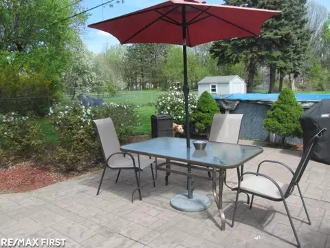45258 Deneweth, Macomb, MI 48042 photo 21