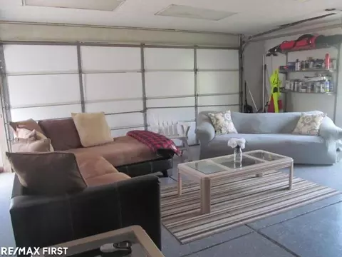 45258 Deneweth, Macomb, MI 48042 photo 19
