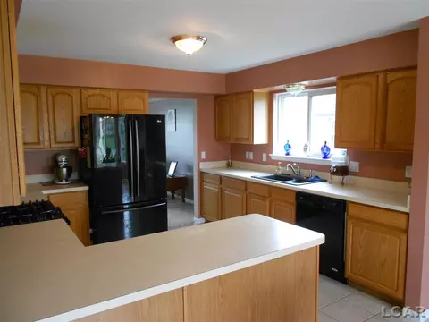 26564 Boulder, Flat Rock, MI 48134 photo 4