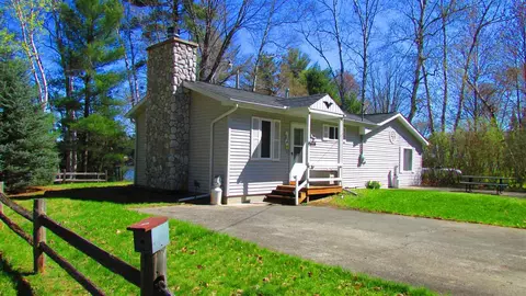 270 Oard, Gladwin, MI 48624 photo 1