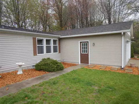 9232 Folkert, Algonac, MI 48001 photo 3