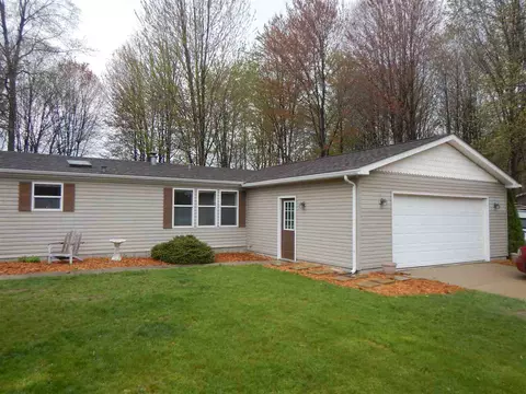 9232 Folkert, Algonac, MI 48001 photo 2