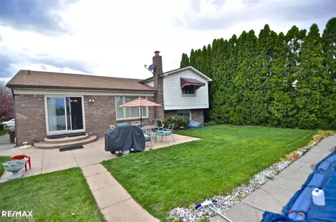 47026 Rosemary, Macomb, MI 48044 photo 24