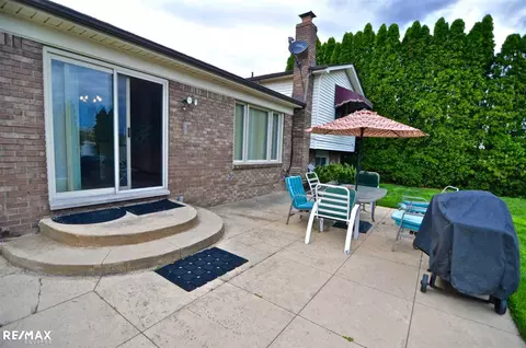 47026 Rosemary, Macomb, MI 48044 photo 22