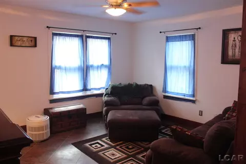 336 Budlong, Adrian, MI 49221 photo 11