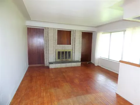 200 E Park, Capac, MI 48014 photo 7