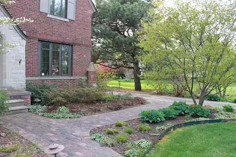 729 Pemberton, Grosse Pointe Park, MI 48230 photo 6