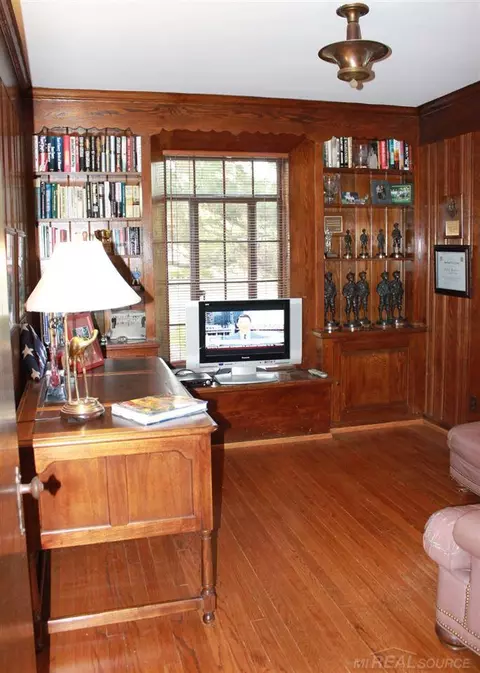 729 Pemberton, Grosse Pointe Park, MI 48230 photo 21