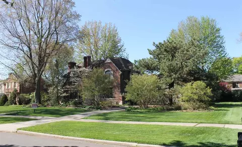 729 Pemberton, Grosse Pointe Park, MI 48230 photo 3