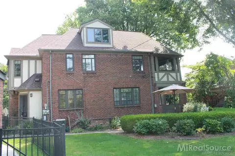 729 Pemberton, Grosse Pointe Park, MI 48230 photo 9