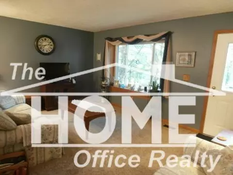5923 W Beard, Perry, MI 48872 photo 2