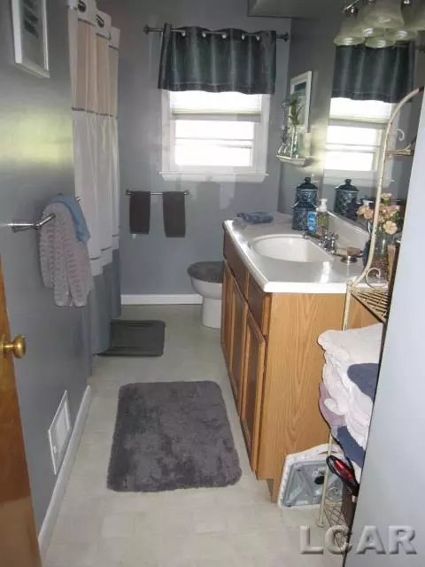 2686 Sharon, Adrian, MI 49221 photo 16