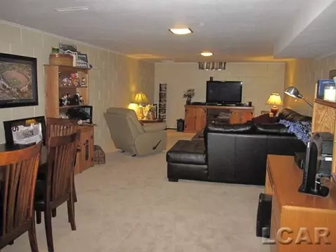 2686 Sharon, Adrian, MI 49221 photo 19