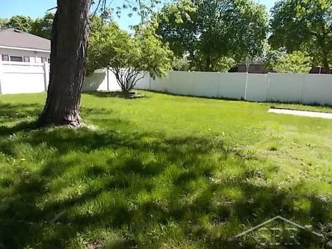 1613 E Sugnet, Midland, MI 48642 photo 15