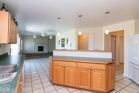 64833 North, Ray, MI 48096 photo 8