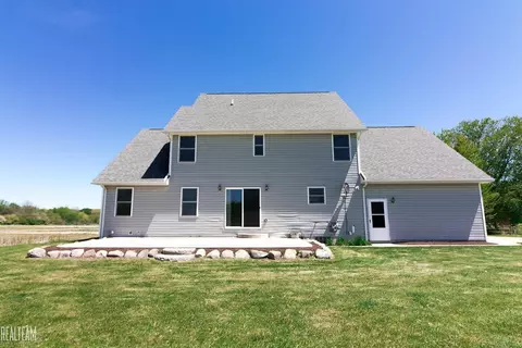 64833 North, Ray, MI 48096 photo 37