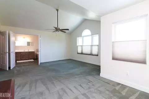 64833 North, Ray, MI 48096 photo 25