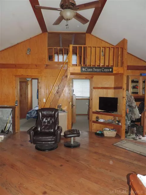 2165 Loree, Applegate, MI 48401 photo 19