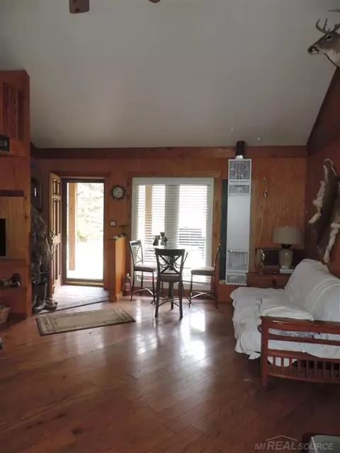 2165 Loree, Applegate, MI 48401 photo 17