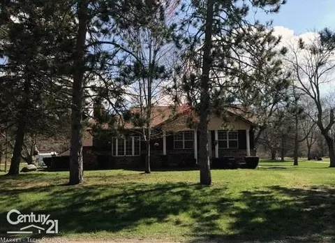 8673 Stone, Algonac, MI 48001 photo 1