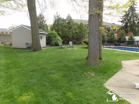 19379 Brandywine, Riverview, MI 48193 photo 9