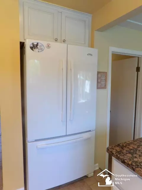 19379 Brandywine, Riverview, MI 48193 photo 17